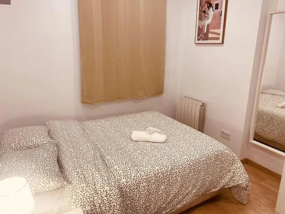 Fantastic 3 Bedrooms Apartment Barcelona