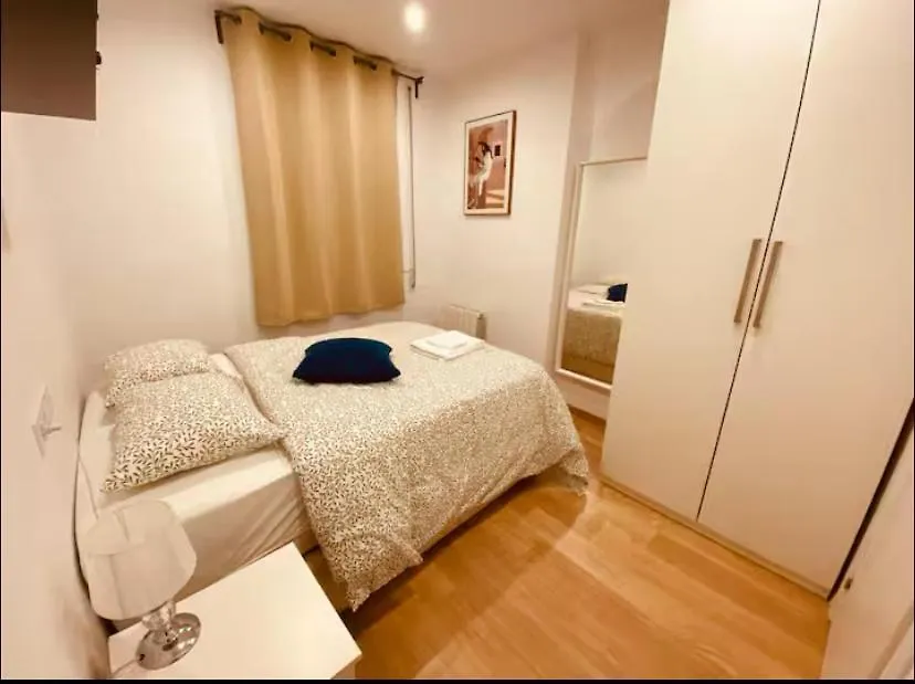 Fantastic 3 Bedrooms Apartment Barcelona Spain